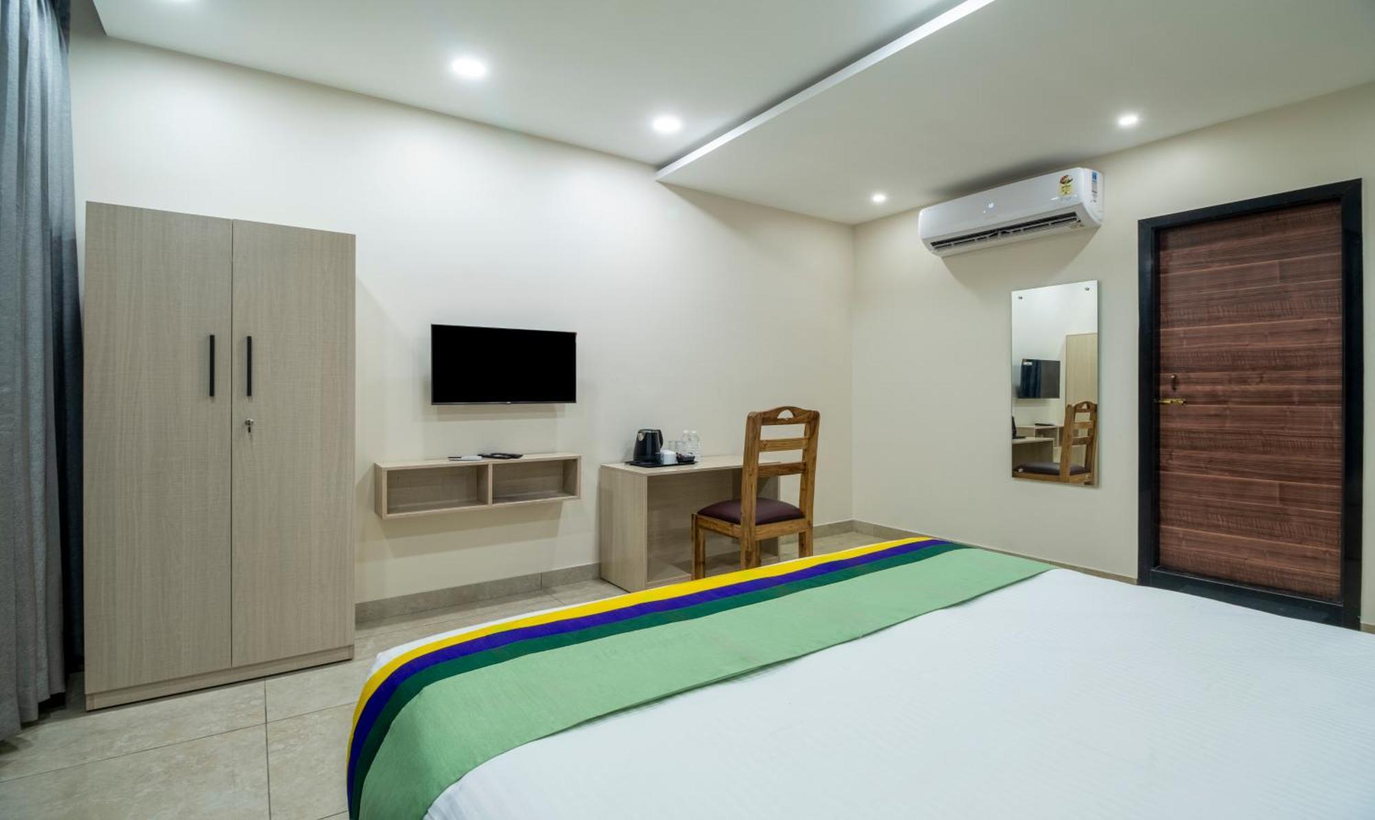 Treebo Sea Heights Hotel Kakinada Ngoại thất bức ảnh