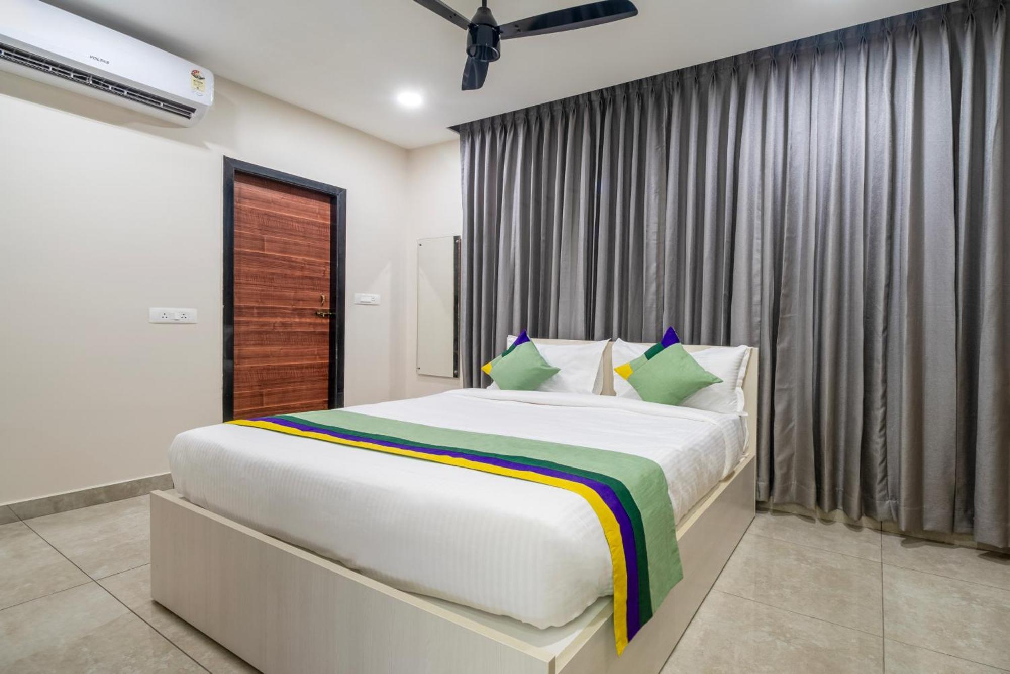 Treebo Sea Heights Hotel Kakinada Ngoại thất bức ảnh